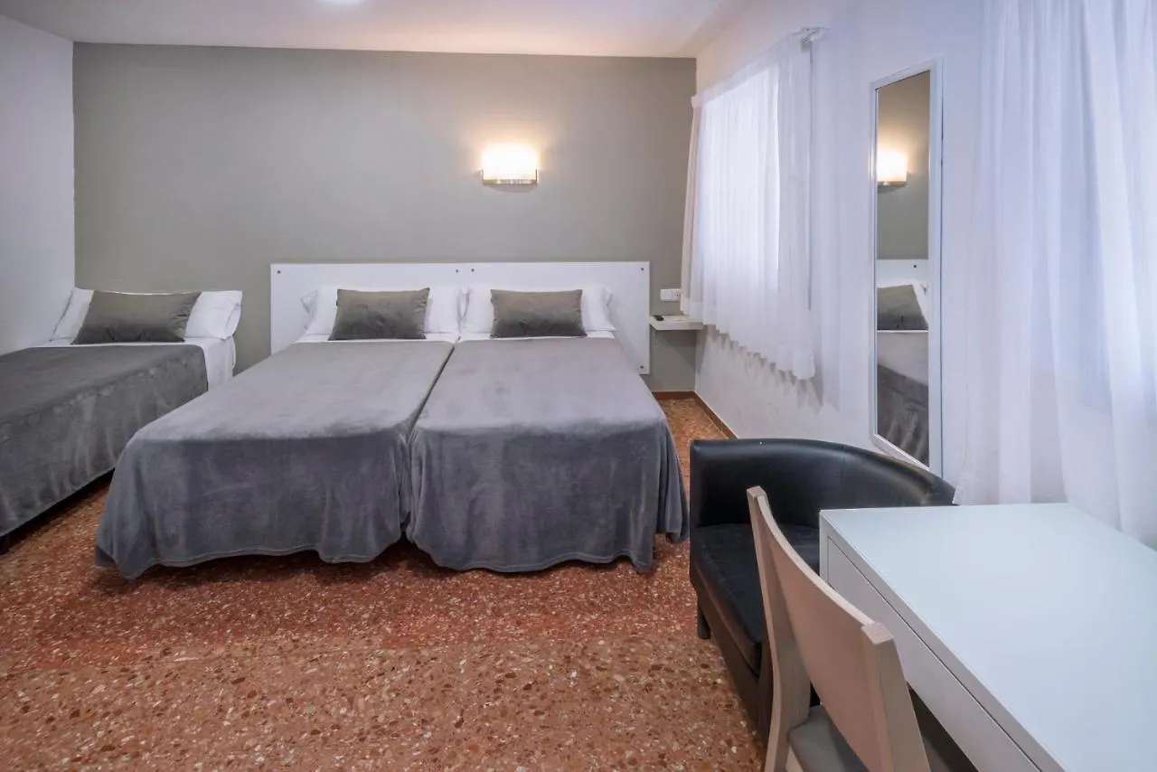 Hotel Catalunya Express Tarragona Spain