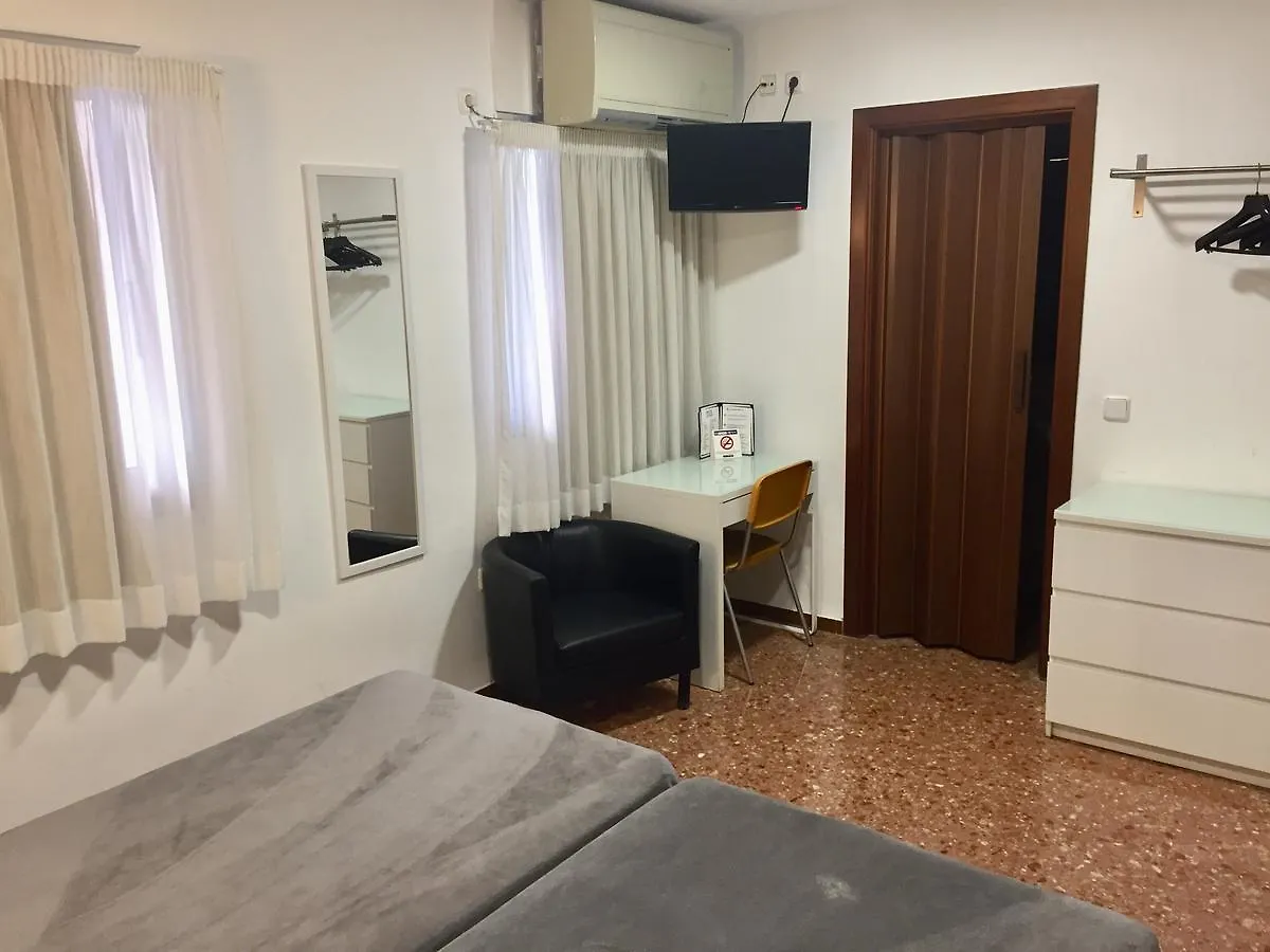 Hotel Catalunya Express Tarragona 2*,