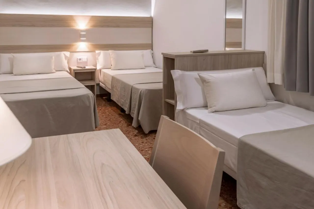 **  Hotel Catalunya Express Tarragona Spain